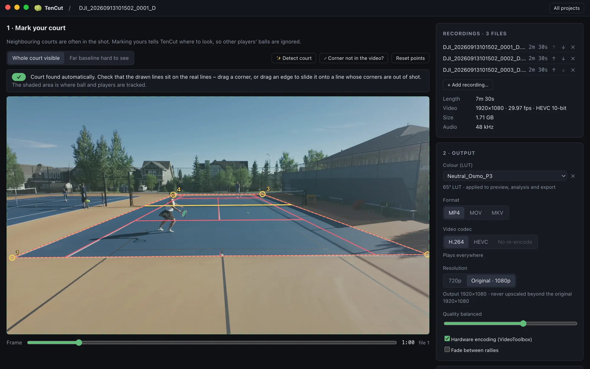 Court setup: the court found automatically and drawn over the video, with output settings on the right